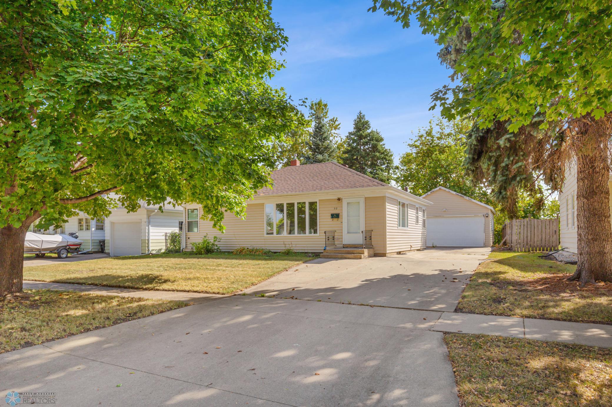 16th Ave, Fargo, ND 58102