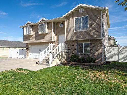 994 W 880 S, Tooele, UT, 84074-2500 | Card Image
