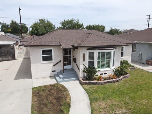 4562 Iroquois Ave, Lakewood, CA, 90713-3211 | Card Image