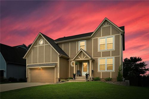 12242 S Shannan Ln, Olathe, KS, 66062-5972 | Card Image