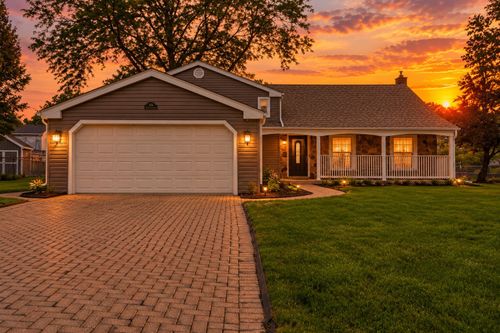 1146 Blackhawk Ct, Schaumburg, IL, 60193-4203 | Card Image