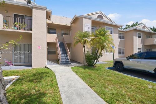 14d-2121 Nw 96th Ter, Pembroke Pines, FL, 33024-3040 | Card Image