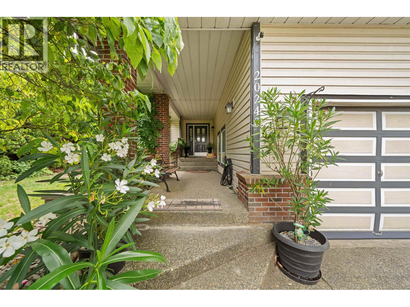 Residential in Maple Ridge 3