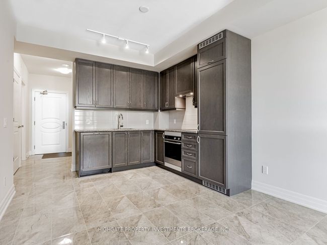 501 - 9085 Jane St, Condo with 2 bedrooms, 2 bathrooms and null parking in Concord ON | Image 13
