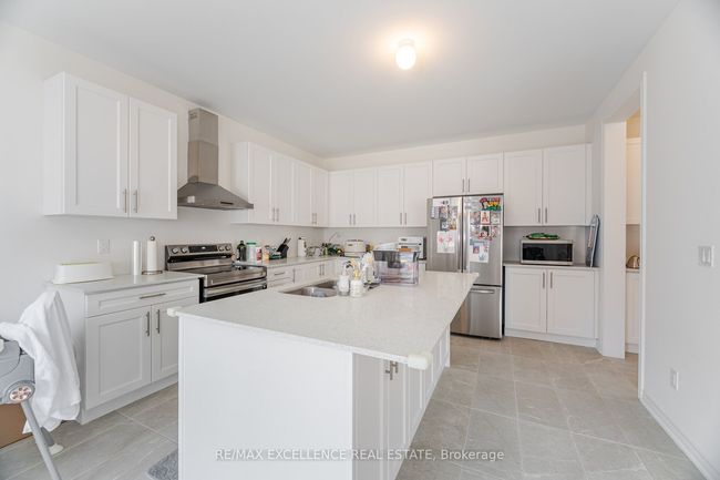 1409 Davis Loop N/A, House other with 4 bedrooms, 4 bathrooms and 4 parking in Innisfil ON | Image 12
