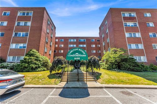 16100 Van Aken Blvd, Shaker Heights, OH, 44120-5385 | Card Image
