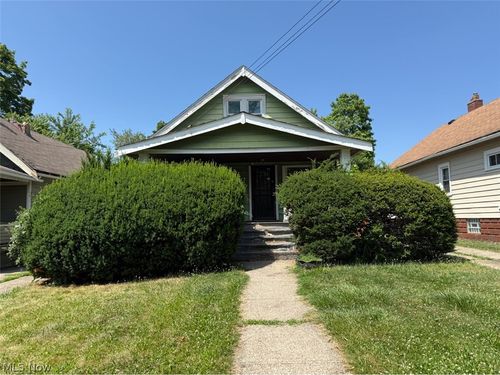 10205 Sandusky Ave, Cleveland, OH, 44105-2374 | Card Image