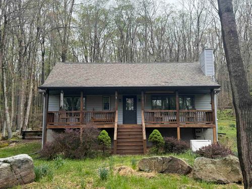 183 Fern Ct, Terra Alta, WV, 26764-2604 | Card Image