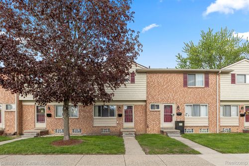 9606 Cornell St, Taylor, MI, 48180-3428 | Card Image