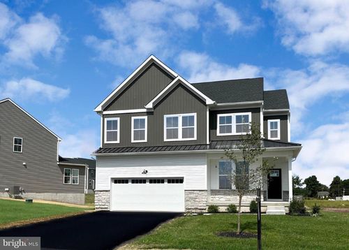 101 Steiner Way, Perkiomenville, PA, 18074-8701 | Card Image