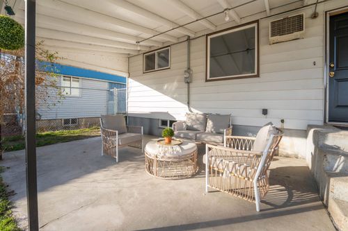 712 E Kiernan Ave, Spokane, WA, 99207-2954 | Card Image