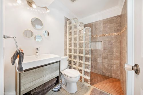 2533 Bessie St, Delray Beach, FL, 33444-2105 | Card Image