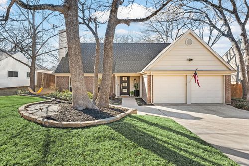 1707 Acorn Dr, Euless, TX, 76039-2469 | Card Image