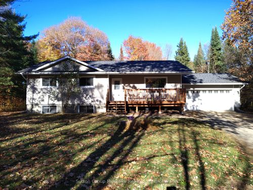 2448 Ravenscliffe Rd, Huntsville, ON, P1H2J2 | Card Image