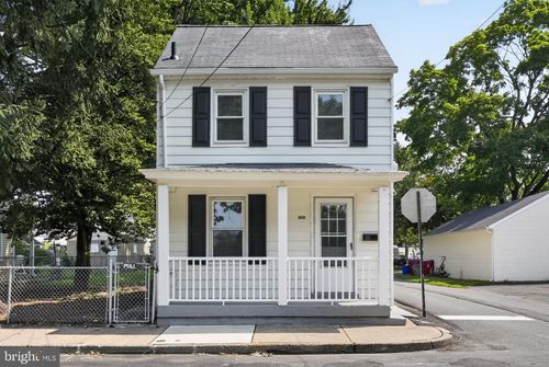 517 Maple St, BRISTOL, PA, 19007-3510 | Card Image
