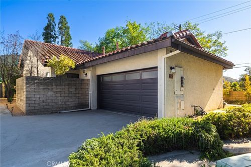 9138 Tujunga Canyon Blvd, Tujunga, CA, 91042-3461 | Card Image