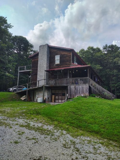 2211 Shady Cove Rd, Caryville, TN, 37714-3719 | Card Image