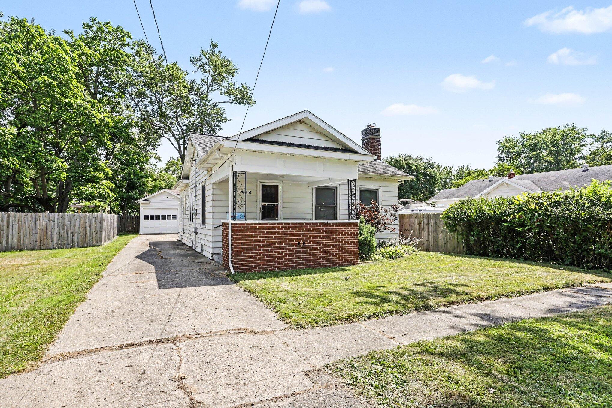 Residential in Kalamazoo Charter Township 2