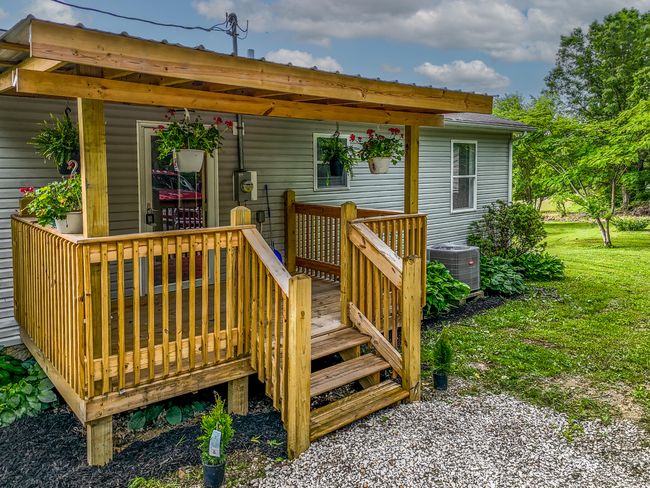 242 Opossum Ridge Rd, House other with 3 bedrooms, 1 bathrooms and null parking in West Liberty KY | Image 5