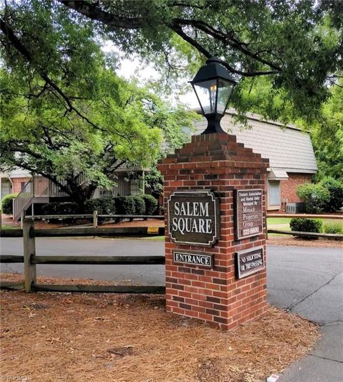 e-3814 Country Club Rd, Winston-Salem, NC, 27104-2957 | Card Image