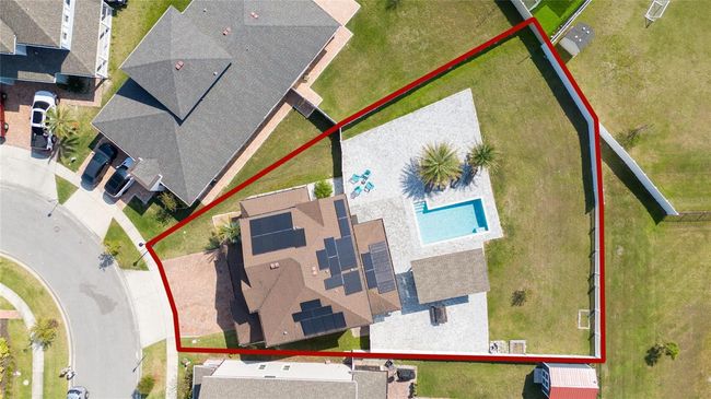 2424 Varenna Loop, House other with 3 bedrooms, 3 bathrooms and null parking in KISSIMMEE FL | Image 13