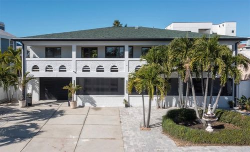 2710 Hibiscus Dr W, BELLEAIR BEACH, FL, 33786-3528 | Card Image