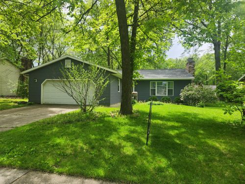 909 Magnolia St, Saint Marys, OH, 45885-1408 | Card Image