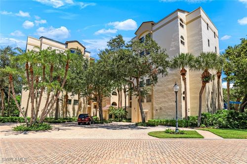 apt-205-6510 Valen Way, NAPLES, FL, 34108-8275 | Card Image