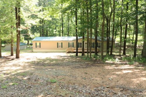 100 Green Rd, Coldwater, MS, 38618-6559 | Card Image