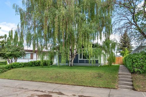 8 Van Horne Cres Ne, Calgary, AB, T2E6G9 | Card Image