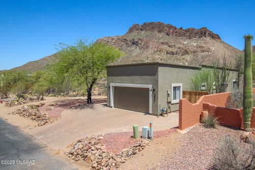 6056 W Ten Star Dr, Tucson, AZ, 85713 | Card Image