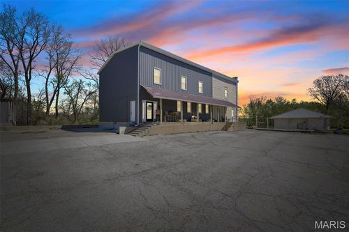 305 N Main St, Ste Genevieve, MO, 63670-1341 | Card Image