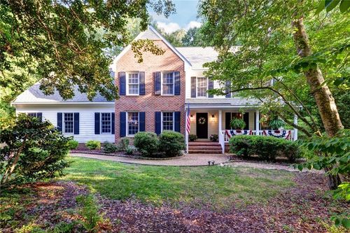 116 Huntercombe, Williamsburg, VA, 23188-7433 | Card Image