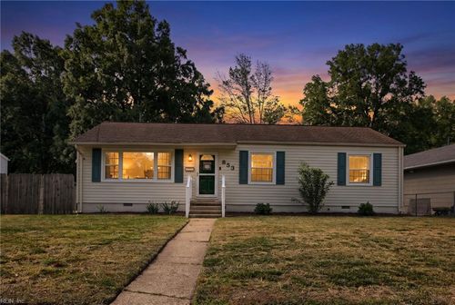 853 Berkshire Ter, Hampton, VA, 23666-2048 | Card Image