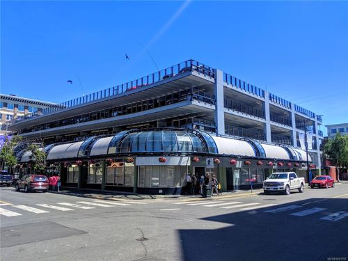 901 Gordon St, Victoria, BC, V8W3J2 | Card Image