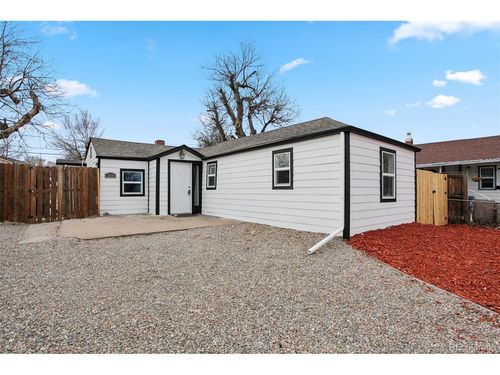 3200 W Custer Pl, Denver, CO, 80219-2847 | Card Image