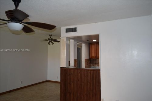 apt-248b-2901 Nw 47th Ter, Lauderdale Lakes, FL, 33313-1745 | Card Image
