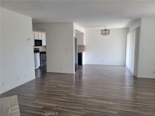 7-923 E Ocean Blvd, Long Beach, CA, 90802 | Card Image