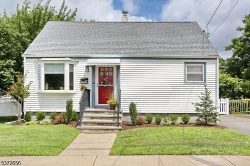 25 Parker Ave, Hawthorne, NJ, 07506-1732 | Card Image