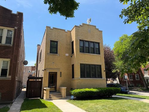 2-4957 Sunnyside Ave, Chicago, IL, 60630-3930 | Card Image