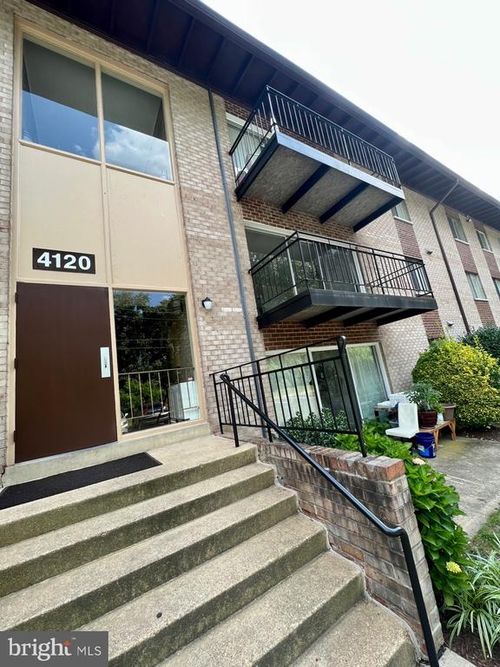apt-304-4120 Mangalore Dr, ANNANDALE, VA, 22003-3161 | Card Image