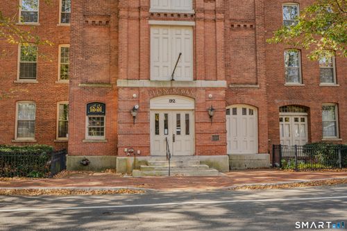 410-92 Main St, Deep River, CT, 06417-1841 | Card Image