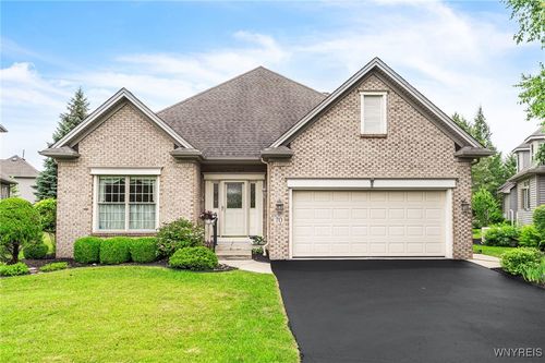 70 Haverford Lane, Amherst, NY, 14221 | Card Image