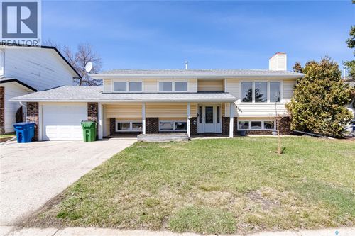 1267 Maybery Cres, Moose Jaw, SK, S6H6X7 | Card Image
