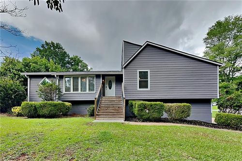 3777 Junction Dr Nw, Kennesaw, GA, 30144-2173 | Card Image