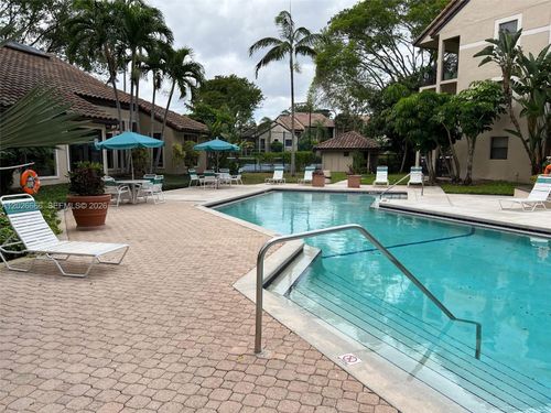 20-4581 W Mcnab Rd, Pompano Beach, FL, 33069-4965 | Card Image