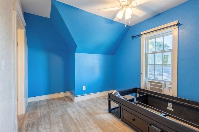Bedroom | Image 18