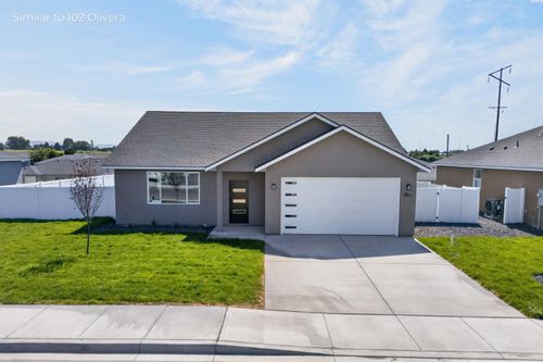 202 Olivera Street, Grandview, WA, 98930 | Card Image