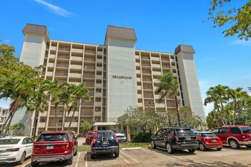 1004-9101 W Sample Road, Coral Springs, FL, 33065 | Card Image