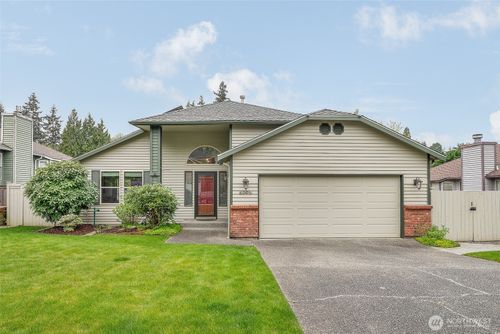 5002 9th Avenue W, Everett, WA, 98203 | Card Image